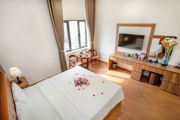 Deluxe Tek Büyük Yataklı Oda, Şehir Manzaralı