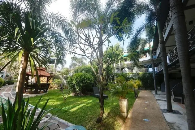 Standard Oda, 1 En Büyük (King) Boy Yatak, Bahçe Manzaralı, Zemin Kat