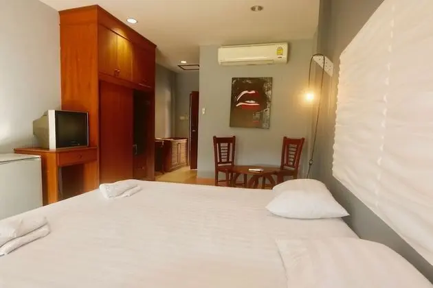 Standard Oda, 1 En Büyük (King) Boy Yatak, Balkon, Havuz Manzaralı