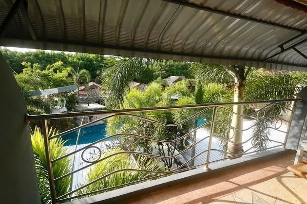 Standard Oda, 1 En Büyük (King) Boy Yatak, Balkon, Havuz Manzaralı