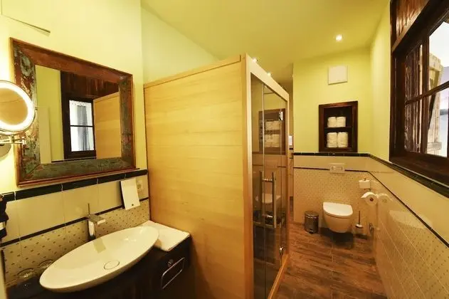 Deluxe Tek Büyük Yataklı Oda, 1 En Büyük (King) Boy Yatak (Alpenblick)