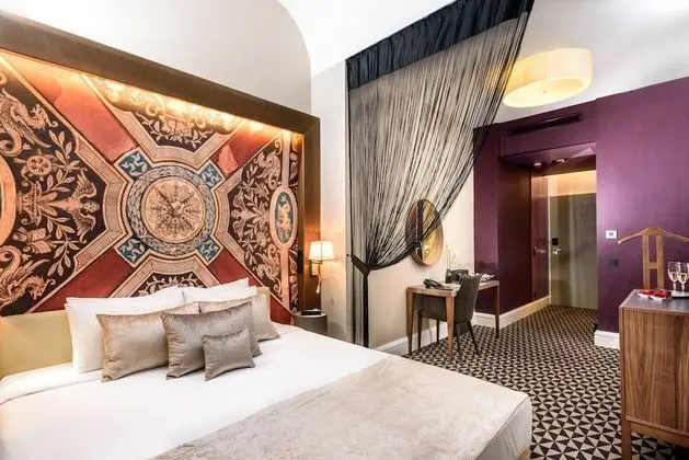 Executive Tek Büyük veya İki Ayrı Yataklı Oda