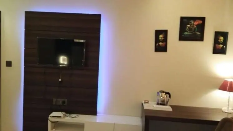 Superior Tek Büyük veya İki Ayrı Yataklı Oda