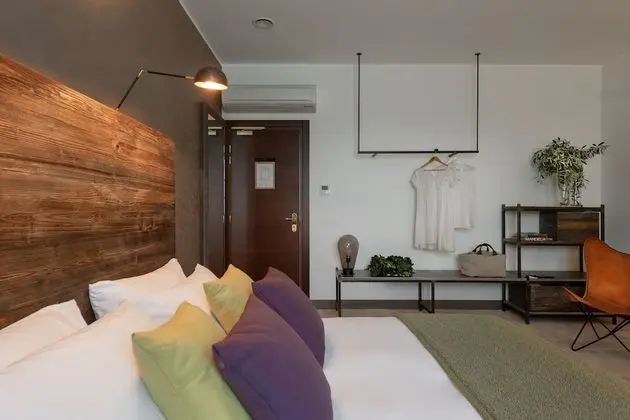 Deluxe Tek Büyük veya İki Ayrı Yataklı Oda
