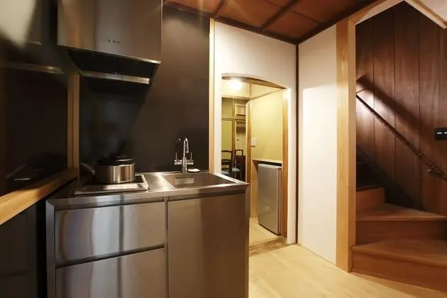 Traditional Ev (Momiji-an)