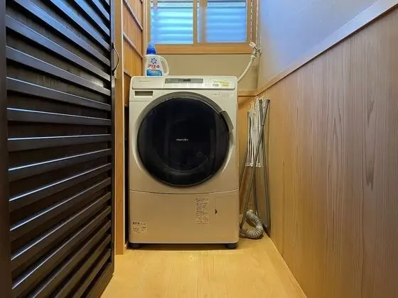 Traditional Ev (Momiji-an)