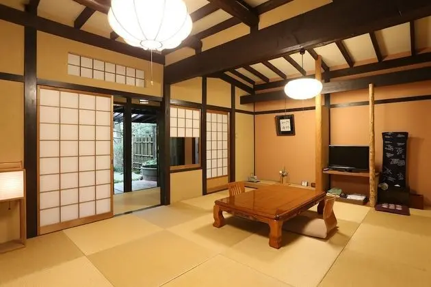 Traditional Oda (Japanese, Open-air Bath, 10 Tatami)