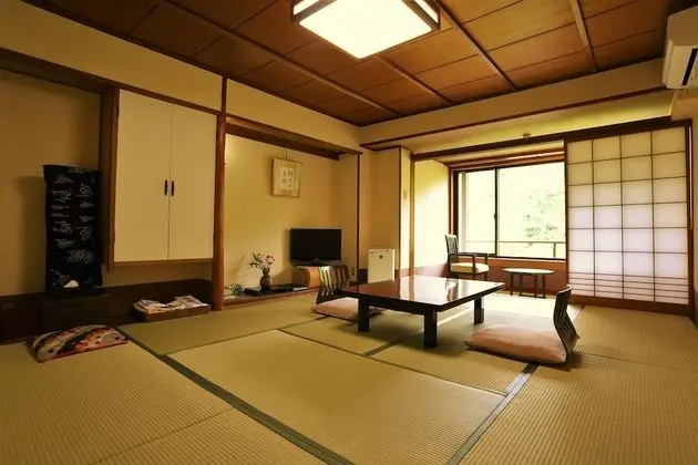 Traditional Oda, Vadi Manzaralı (Japanese Style, 10 Tatami mats)