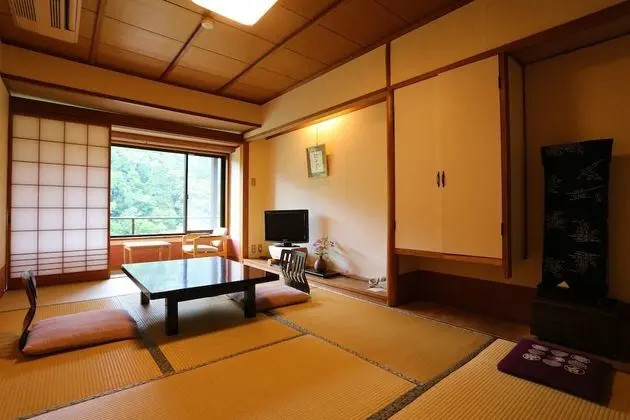 Traditional Oda, Vadi Manzaralı (Japanese Style, 8 Tatami mats)