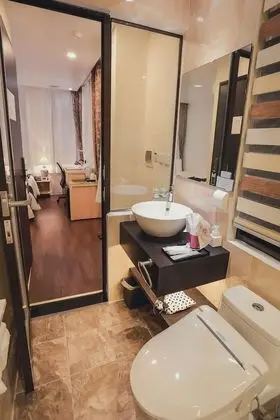 Deluxe Tek Büyük Yataklı Oda