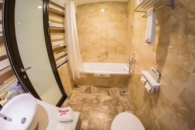 Deluxe Tek Büyük Yataklı Oda