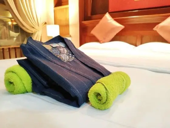 1 Luxury with 4 King Size Bed Room in Chiang Mai