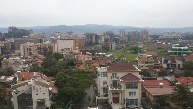 İki Ayrı Yataklı Oda, Bahçe Manzaralı