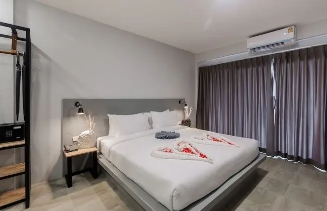Deluxe Oda, 1 En Büyük (King) Boy Yatak, Balkon/Veranda, Şehir Manzaralı