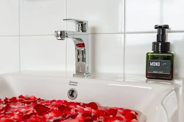 Honeymoon Oda, 1 En Büyük (King) Boy Yatak, Küvet, Şehir Manzaralı