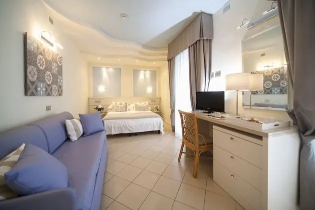 Luxury Apart Daire, Kısmi Deniz Manzaralı