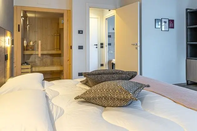 Superior Tek Büyük veya İki Ayrı Yataklı Oda