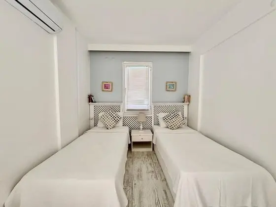 Deluxe Oda-Balkonlu, Bahçe Manzaralı, Balkonlu