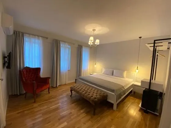 Aile Odası, 2. Kat