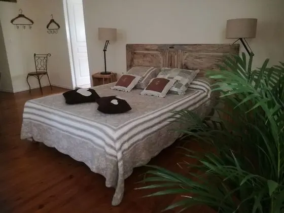 Tek Büyük Yataklı Oda (La Grande bêtise)