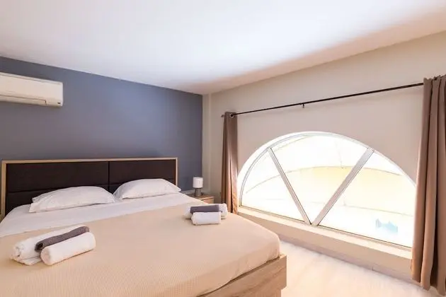 2 Floor Apartment