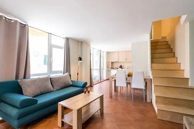 2 Floor Apartment