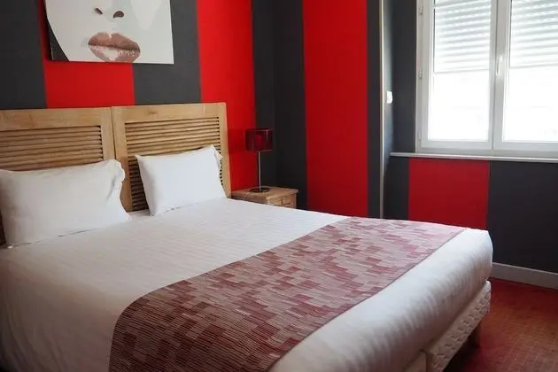 Comfort Tek Büyük Yataklı Oda