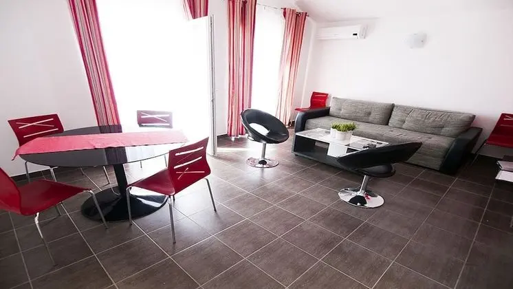 Apart Daire, 2 Yatak Odası (Mona 4)