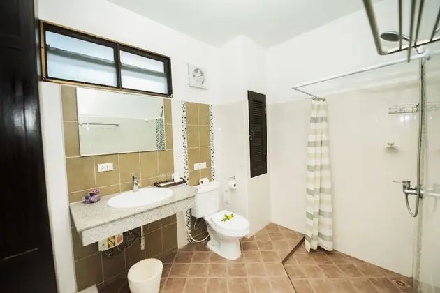 Deluxe Tek Büyük Yataklı Oda, Havuz Kullanımı