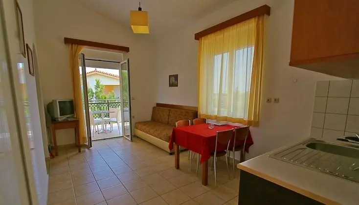 Apart Daire, 2 Yatak Odası, Deniz Manzaralı