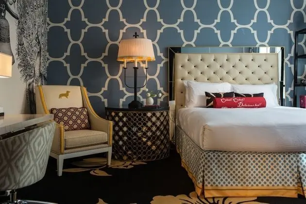 Oda, 1 En Büyük (King) Boy Yatak, Engellilere Uygun (Communications, Mobility, Access Tub)