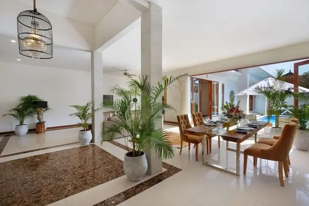 Luxury Villa, 2 Yatak Odası, Havuz Manzaralı