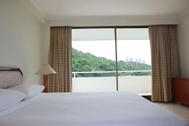 One Bedroom Suite