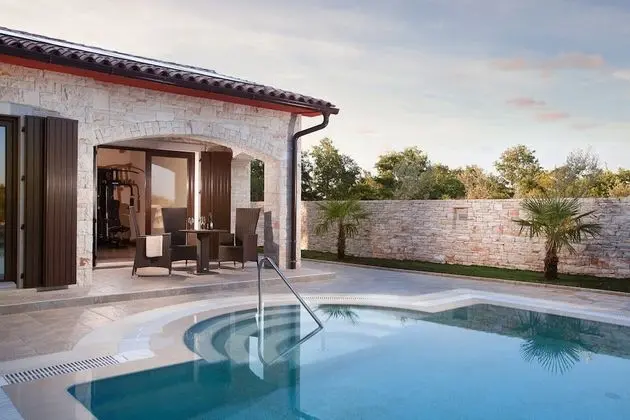 Villa (Villa Monaco - Four-Bedroom Villa)