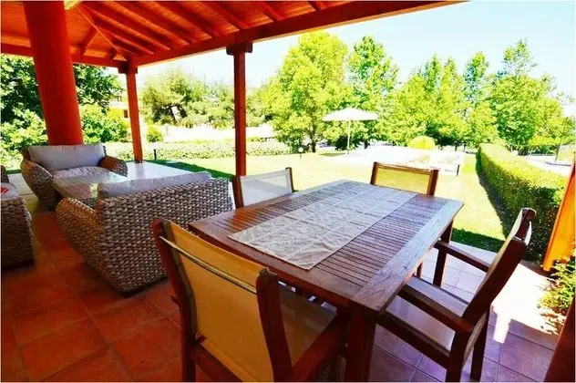 Family Villa, 4 Yatak Odası, Kişiye Özel Havuzlu (Villa Hellas)