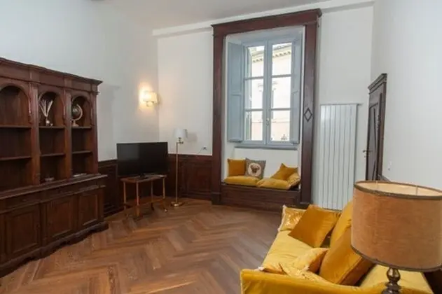 Apart Daire, 1 Yatak Odası, Şömine