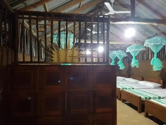 Traditional Ortak Ranzalı Oda, Karma Ranzalı Oda