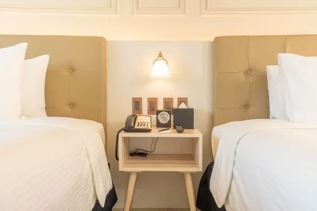 Deluxe Tek Büyük Yataklı Oda, 2 Çift Kişilik Yatak