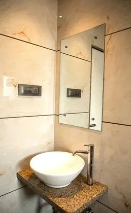 Superior Tek Büyük Yataklı Oda