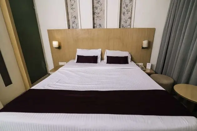 Executive Tek Büyük Yataklı Oda