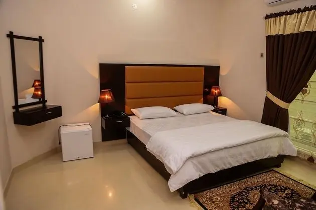 Deluxe Dört Kişilik Oda