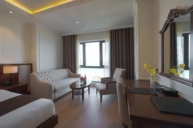 Royal Oda, Deniz Manzaralı (include Afternoon Tea)