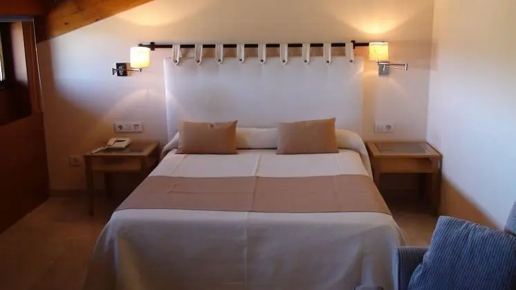 Standard Tek Büyük veya İki Ayrı Yataklı Oda