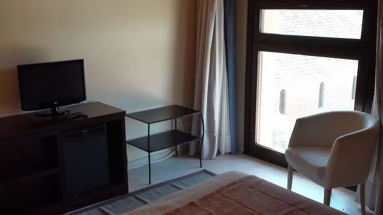 Standard Tek Büyük veya İki Ayrı Yataklı Oda