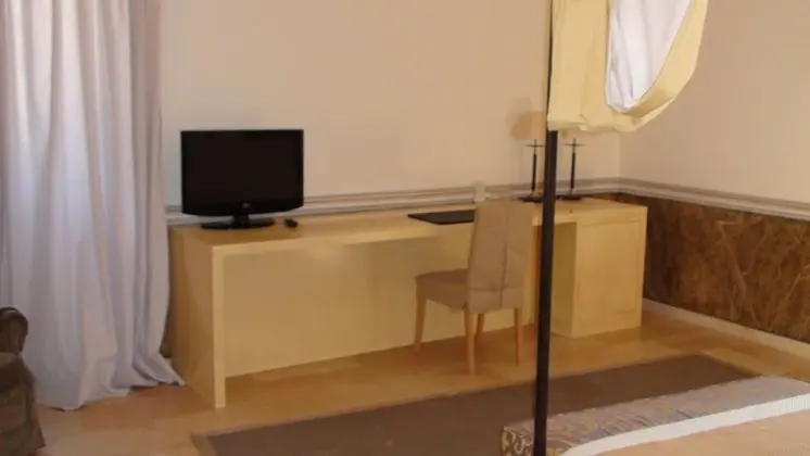 Standard Tek Büyük veya İki Ayrı Yataklı Oda