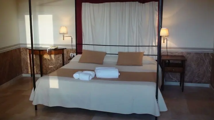 Standard Tek Büyük veya İki Ayrı Yataklı Oda