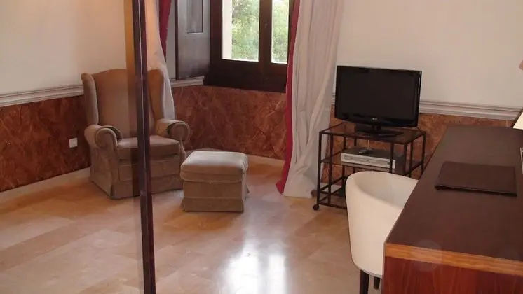 Standard Tek Büyük veya İki Ayrı Yataklı Oda