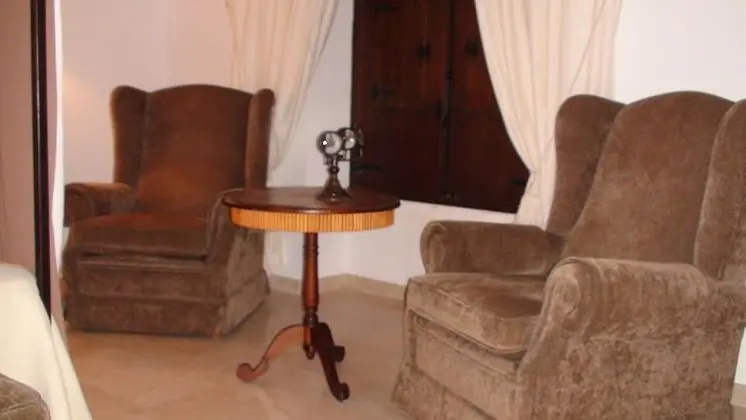 Standard Tek Büyük veya İki Ayrı Yataklı Oda