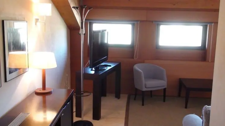 Standard Tek Büyük veya İki Ayrı Yataklı Oda