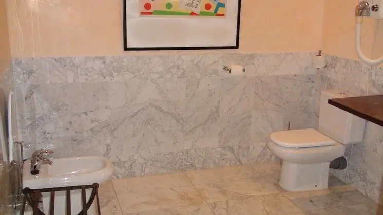 Standard Tek Büyük veya İki Ayrı Yataklı Oda